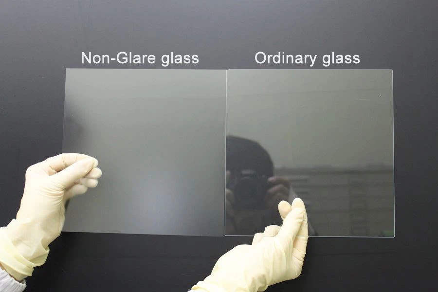 anti-glare glass