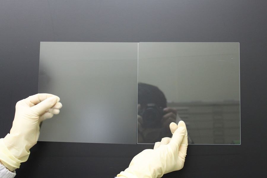 anti-glare glass