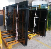 Kaca Berwarna Kelabu Untuk Pintu Tingkap